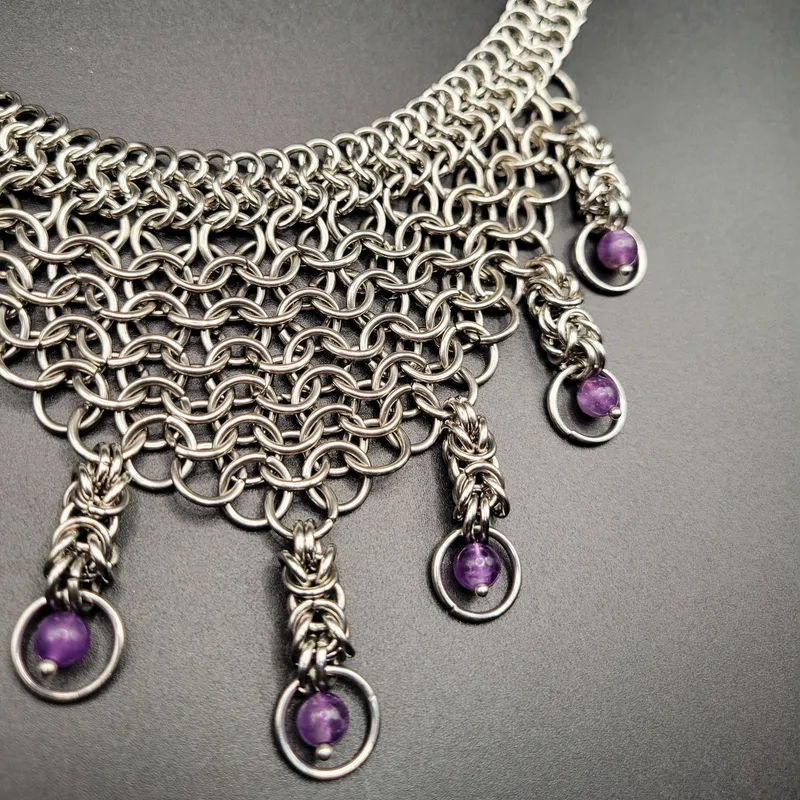 Collier chainmaille Eryndor - Améthyste, handmade gothic jewelry (3)
