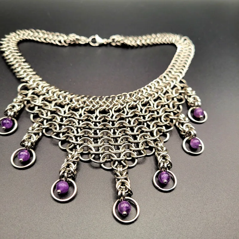 Collier chainmaille Eryndor - Améthyste, handmade gothic jewelry