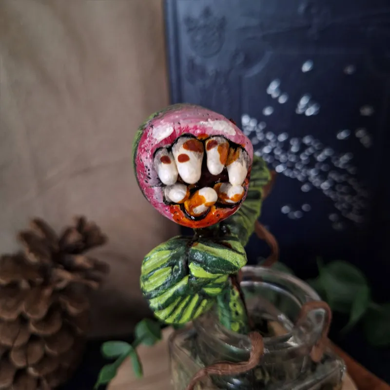 Fragment de Audrey II, handmade gothic home decor (2)