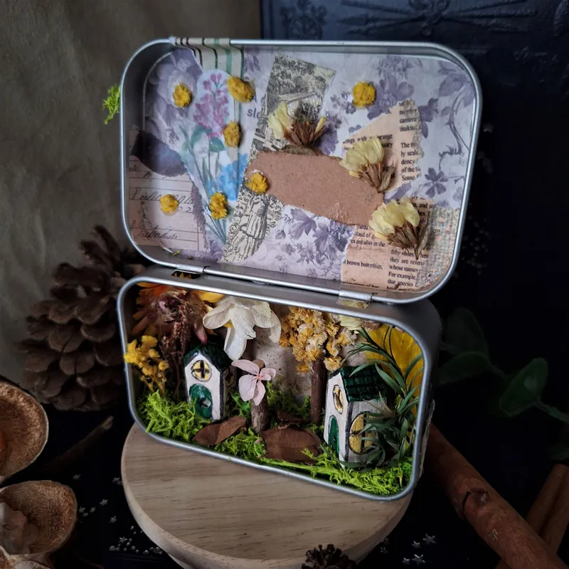 Ce qui reste du printemps, handmade gothic home decor