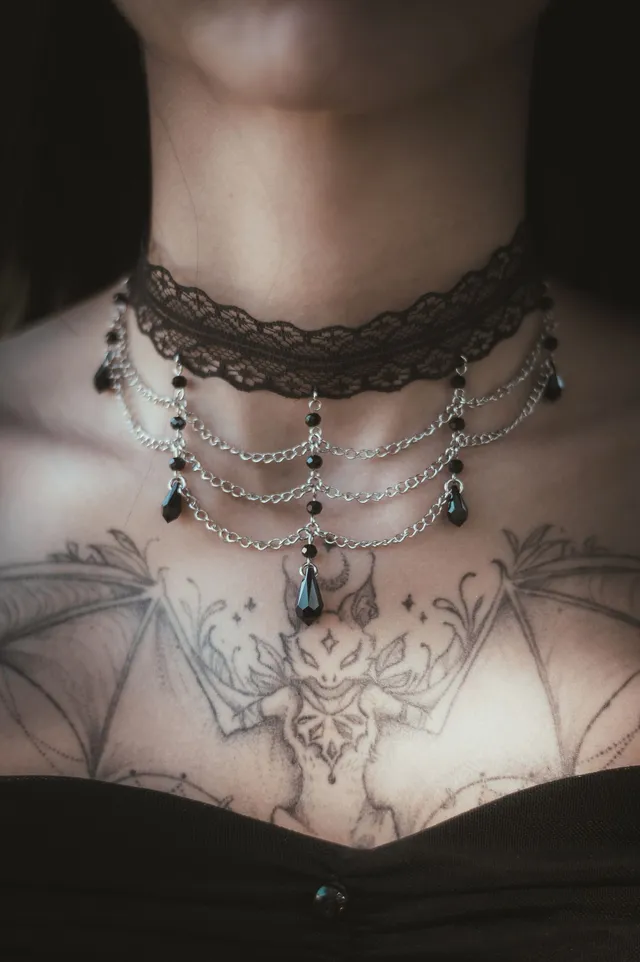 Collier « Sybille », bijou gothique fait main (2)