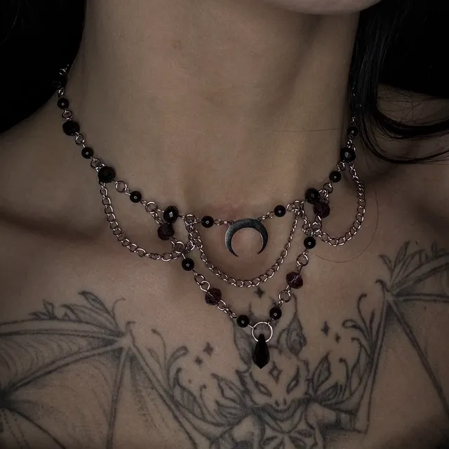 Collier « Violet Moon », handmade gothic jewelry (3)
