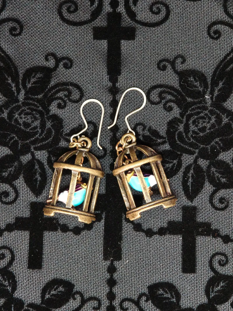 Boucles d'oreilles, bijou gothique fait main (2)