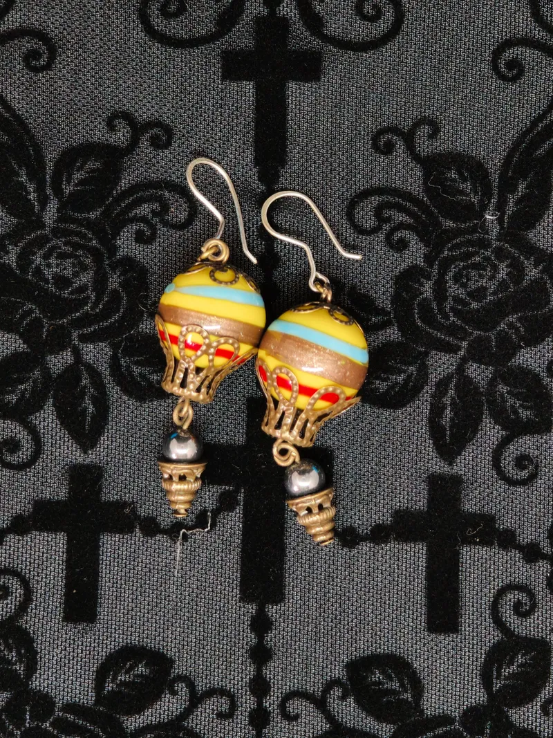 Boucles d'oreilles, bijou gothique fait main