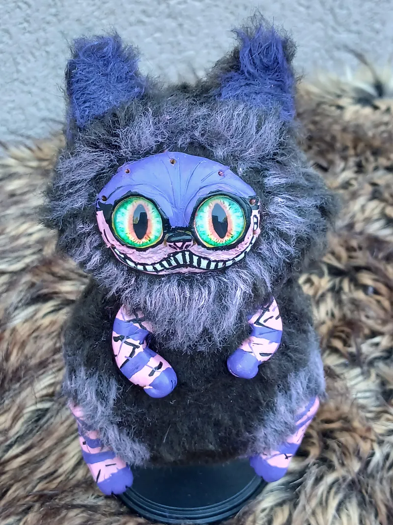 Art doll, pièce unique, chat fantaisie +socle