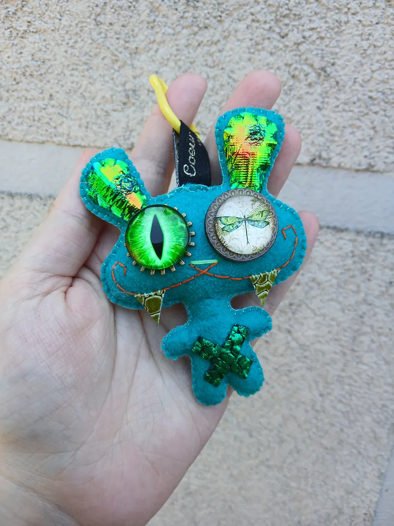 P'tit Totem "Collection Vampire" et sa "Libellule"  — 3