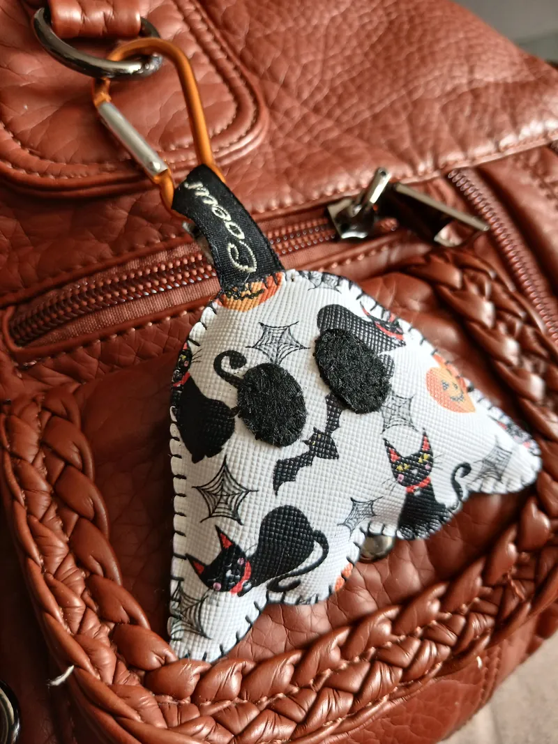 Petit Fantôme d'halloween, accessoire gothique fait main