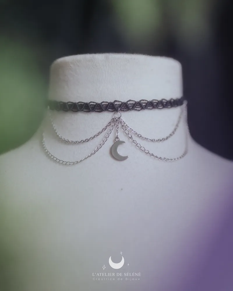 ras de cou personnalisable argenté ou doré avec des chaines et un pendentif, handmade gothic jewelry