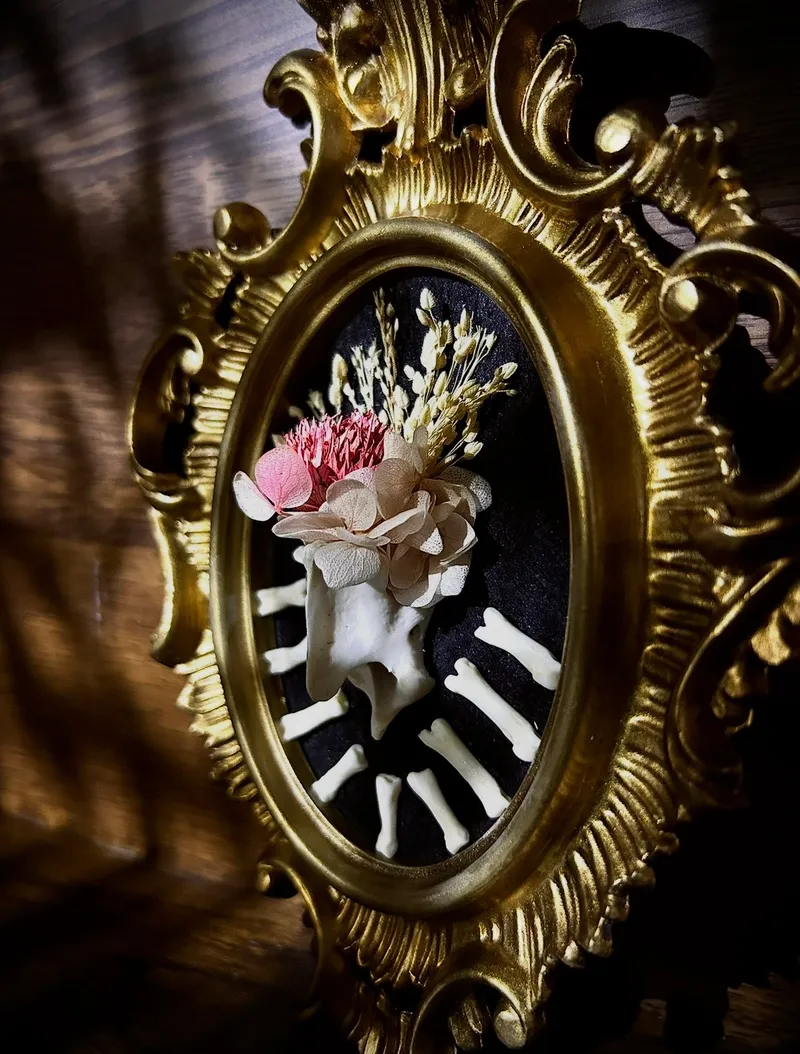 VULPES VULPES, handmade gothic home decor (2)