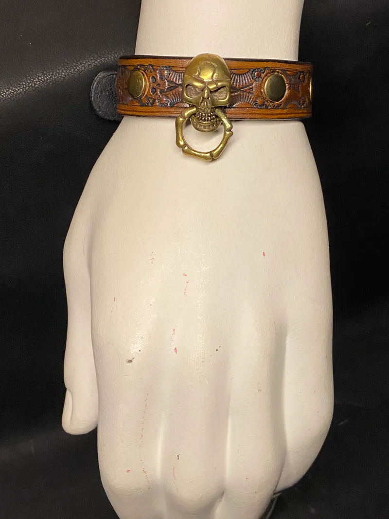 Bracelet – Relique du Damné, bijou gothique fait main (3)