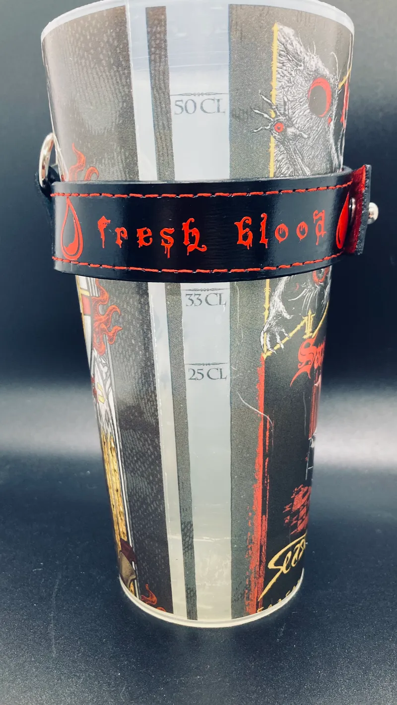 Porte gobelet tour de cou en cuir noir & velours rouge | Spikes effet sang “Warning" et "Fresh Blood” | F — 2