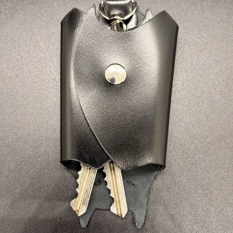 Protège-clés Chauve-Souris en cuir, accessoire gothique fait main