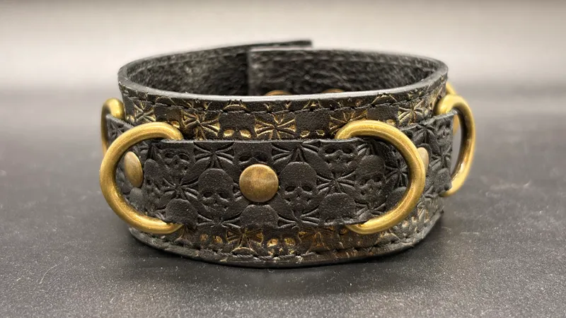 Skull Leather Bracelet | Black gold Leather