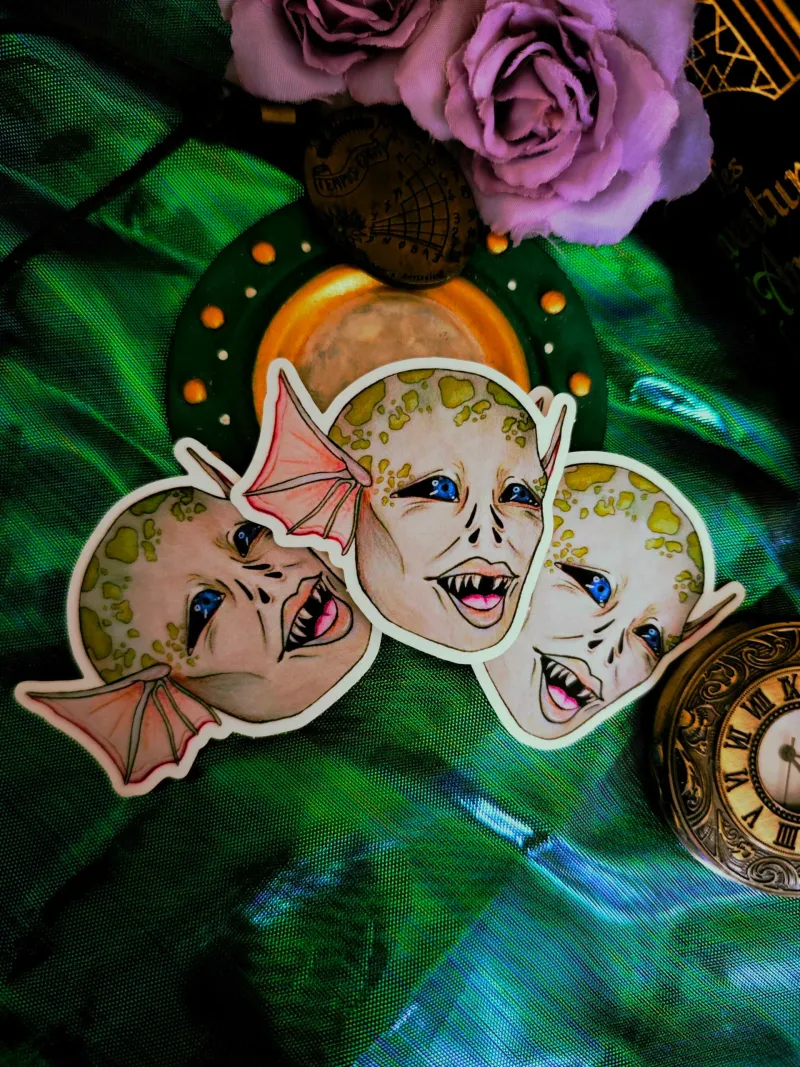 Sticker Deep One (Le Cauchemar d'innsmouth), art gothique original (2)