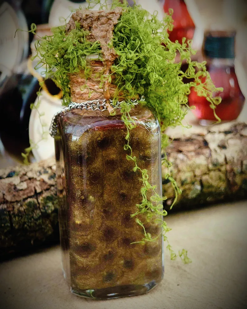 Potion décorative - Œufs de Crapaud, décoration gothique faite main (2)