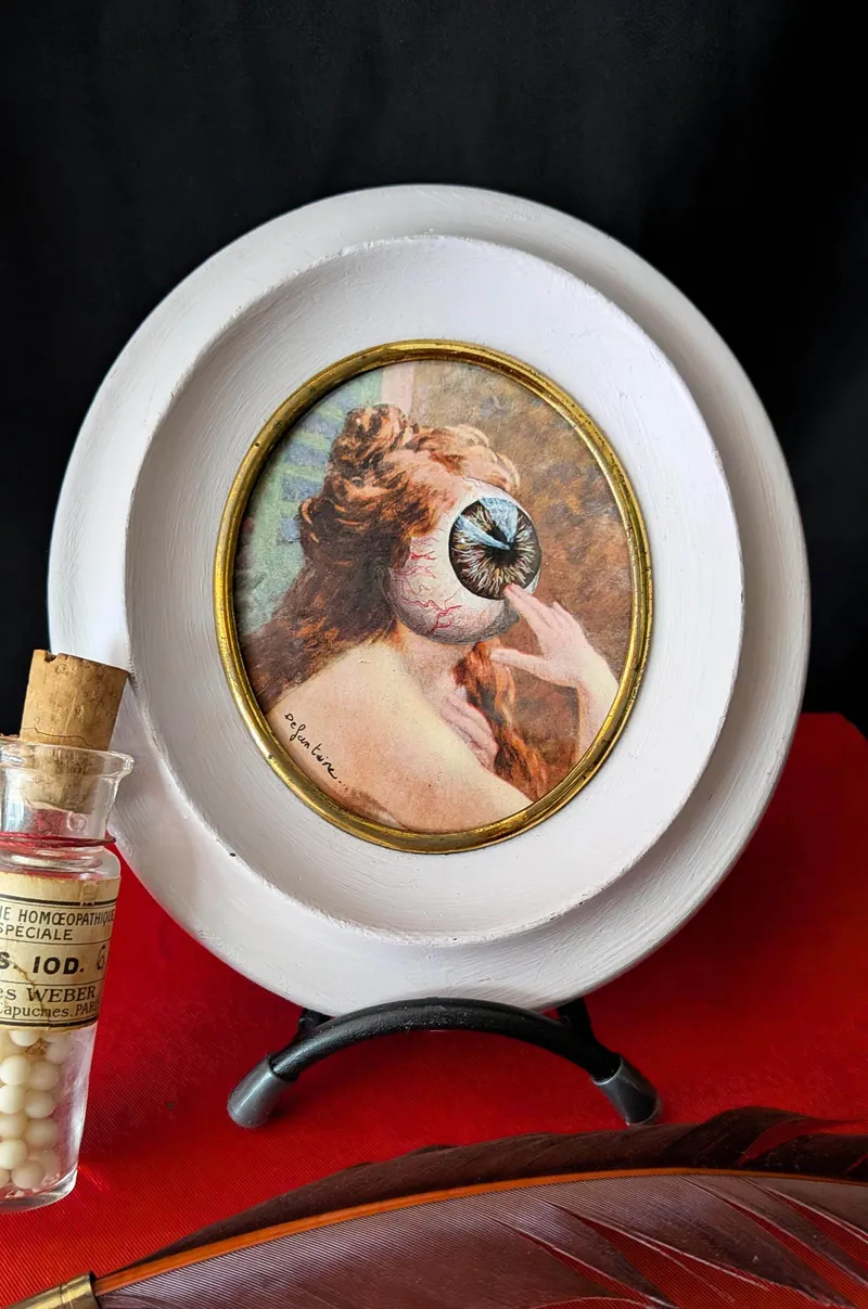 La muse - cabinet de curiosités - miniature surréaliste, handmade gothic home decor