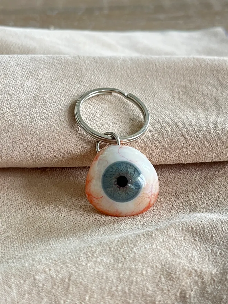 Porte clé oeil - prothèse oculaire, handmade gothic accessory (2)