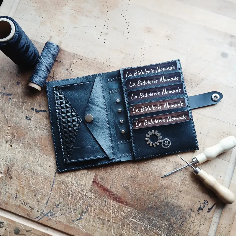 Portefeuille punk anthracite, accessoire gothique fait main (2)