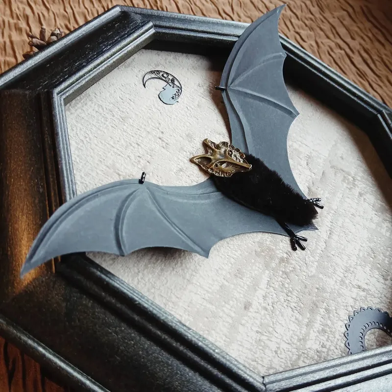 Chauve-souris, handmade gothic home decor (2)