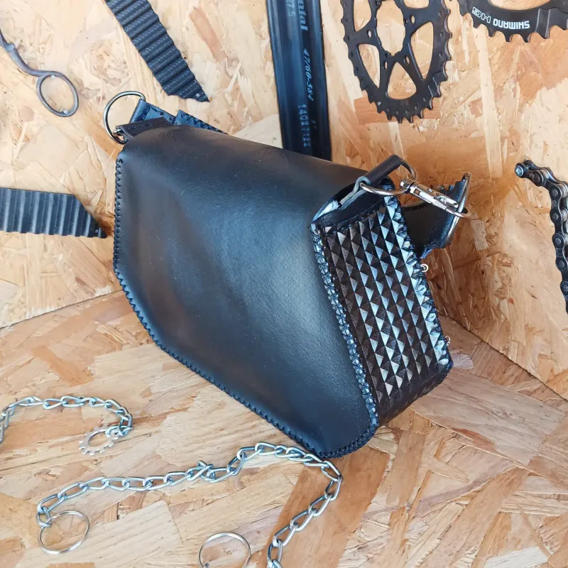 Sac à main gothique noir et gris, accessoire gothique fait main (3)