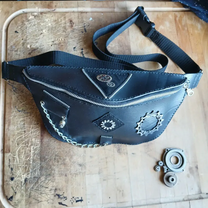 Banane rave, handmade gothic accessory