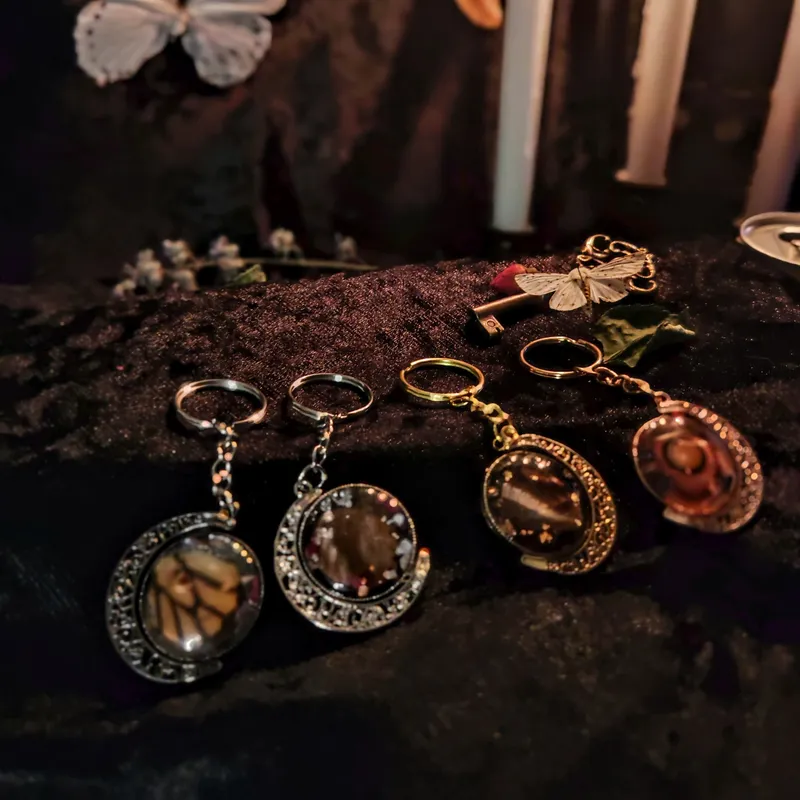 Porte clefs personnalisés, accessoire gothique fait main