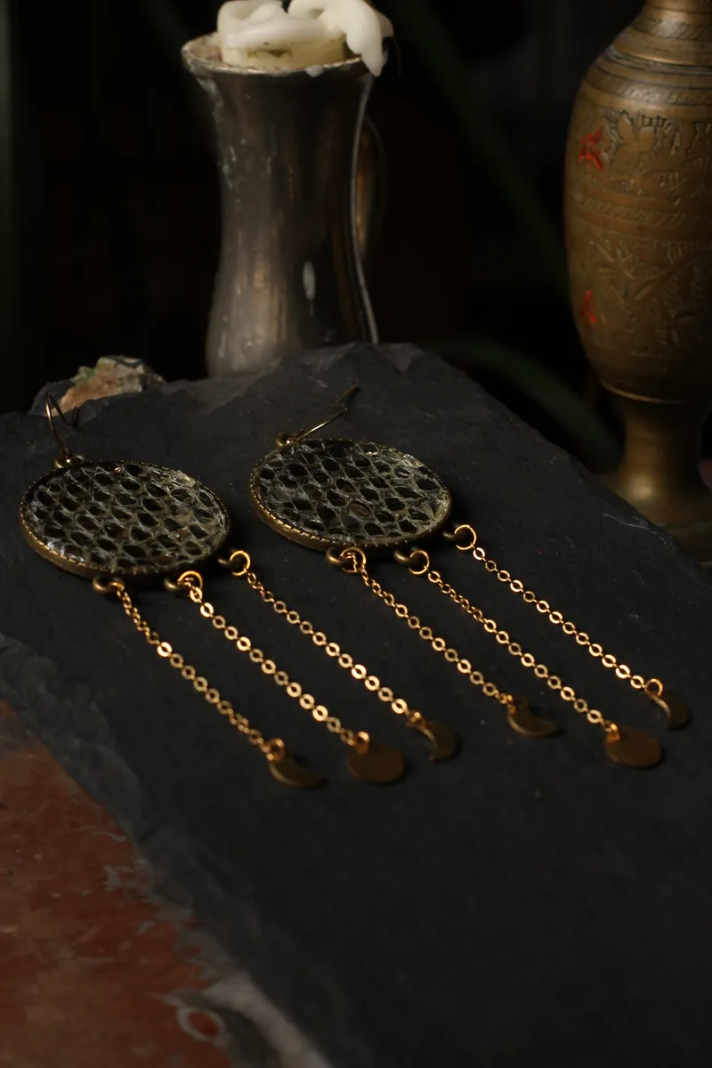 Ormr Mue de python, handmade gothic jewelry (2)