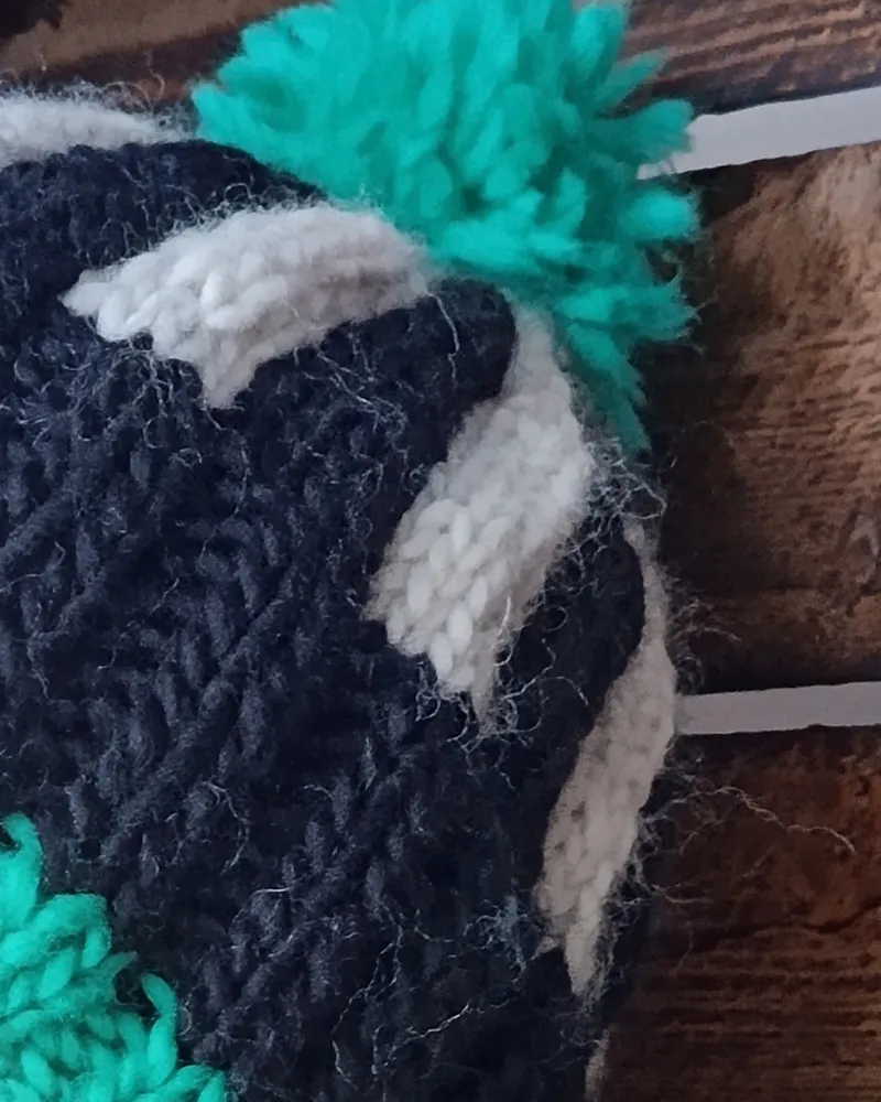 Bonnet inspiré de Beetlejuice - 100% laine mérinos - Tricoté main -, handmade gothic clothing (3)
