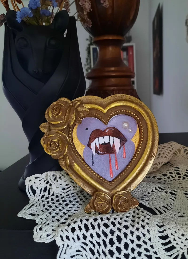 Peinture originale sous cadre - Vampire kiss, handmade gothic home decor (2)