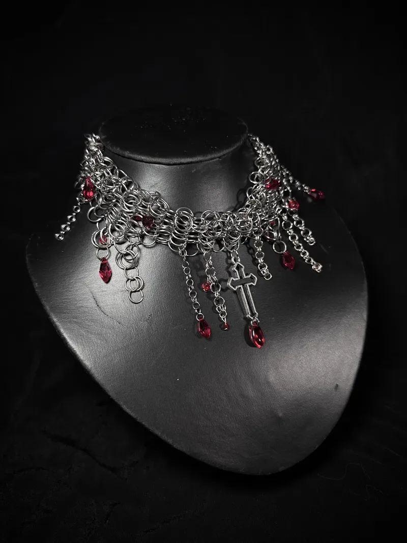 Collier “Carmilla”