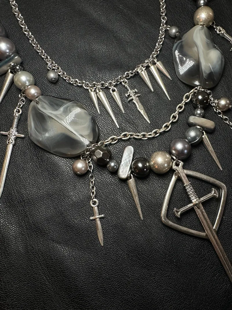 Collier “Knight” / pièce unique  — 3