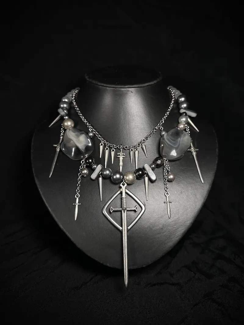 Collier “Knight” / pièce unique 