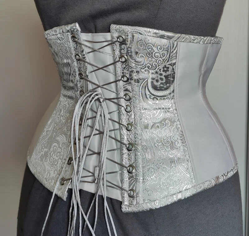 Serre taille "Héra", vêtement gothique fait main (2)