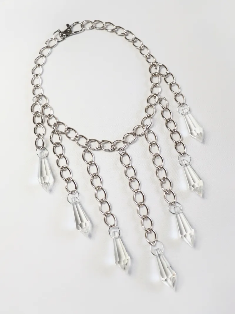 Collier à chaine et pendentifs en verre — 2