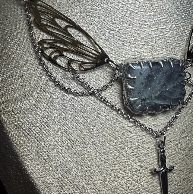 Collier PSYCHÉ pierre de labradorite  — 2