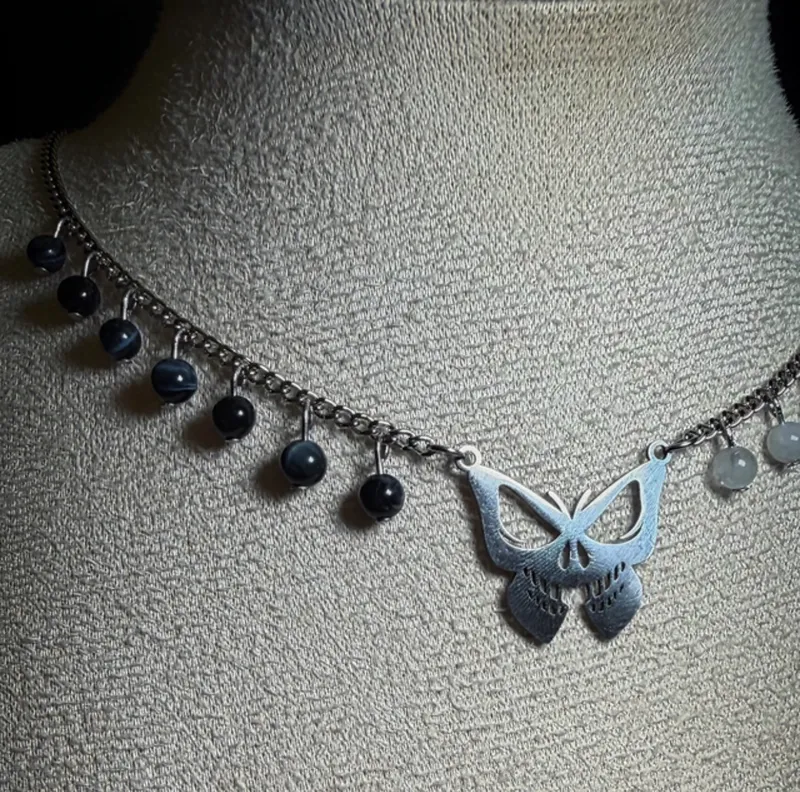 Collier ORDRE pierres d’œil de faucon et cristal de roche — 2