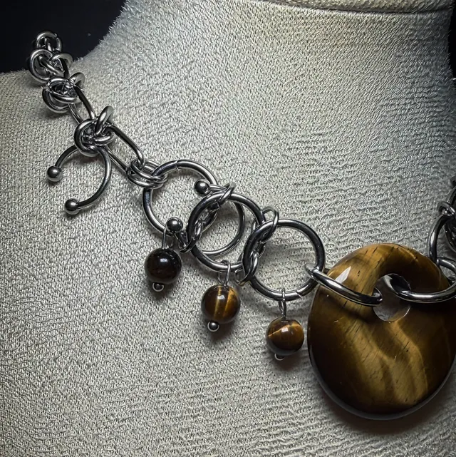 Collier ARTÉMIS pierres d’œil de tigre  — 2