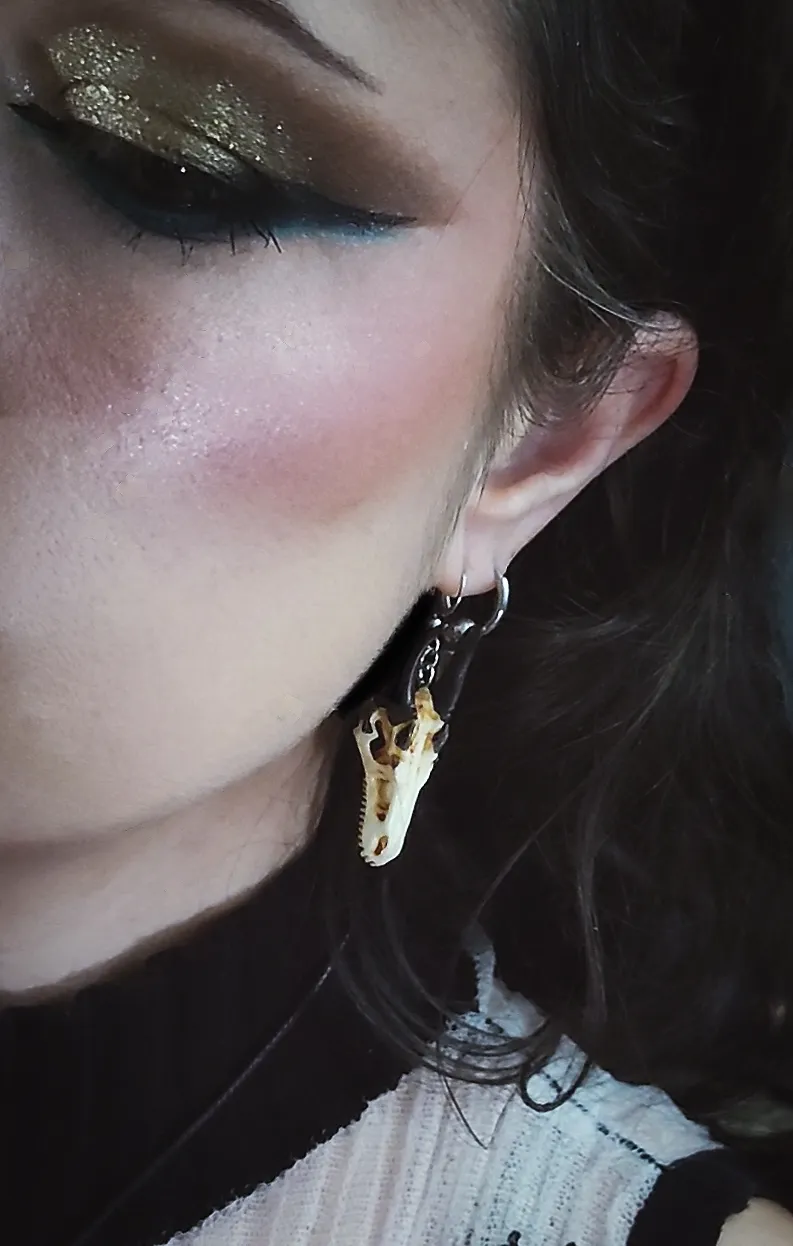 Boucles d'oreilles Crâne de Dragon, bijou gothique fait main (2)