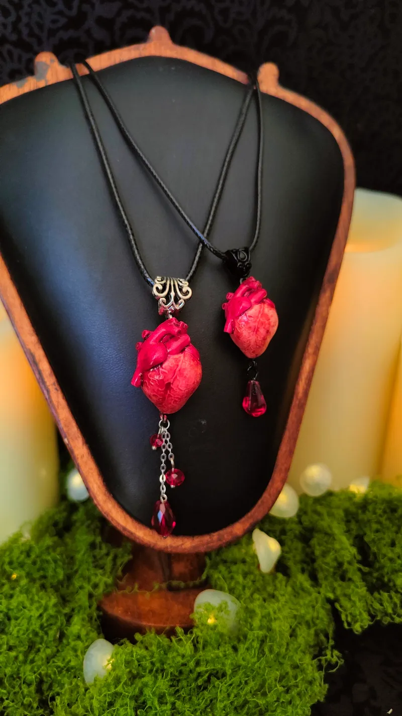 Collier Cœur Anatomique "Dracul" (Noir) — 3