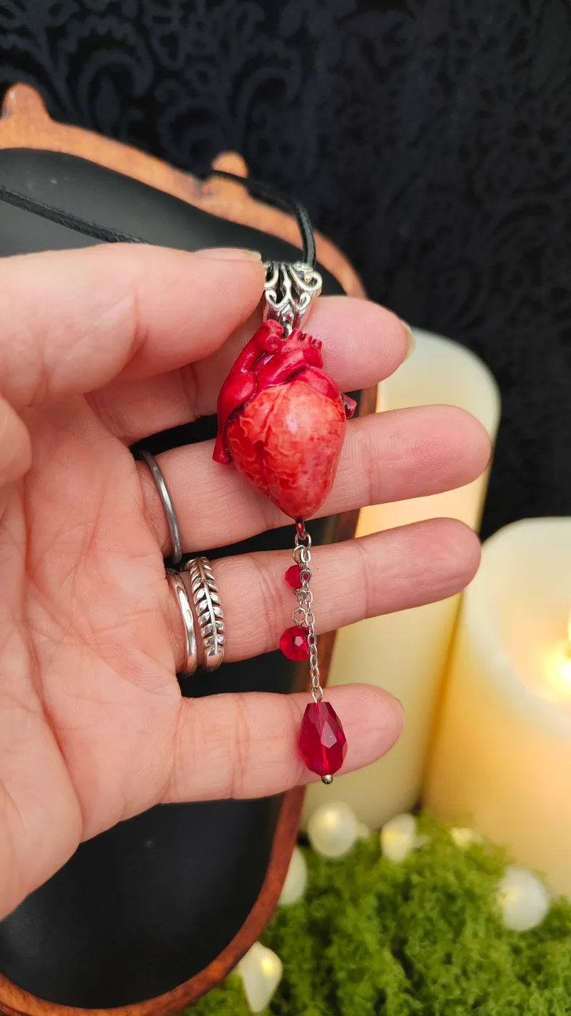 Collier Cœur Anatomique "Dracul" (Doré) — 3