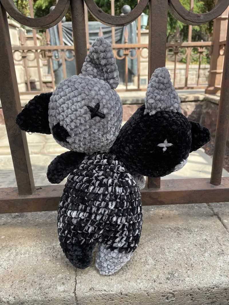 Selene et Aurora, handmade gothic creation