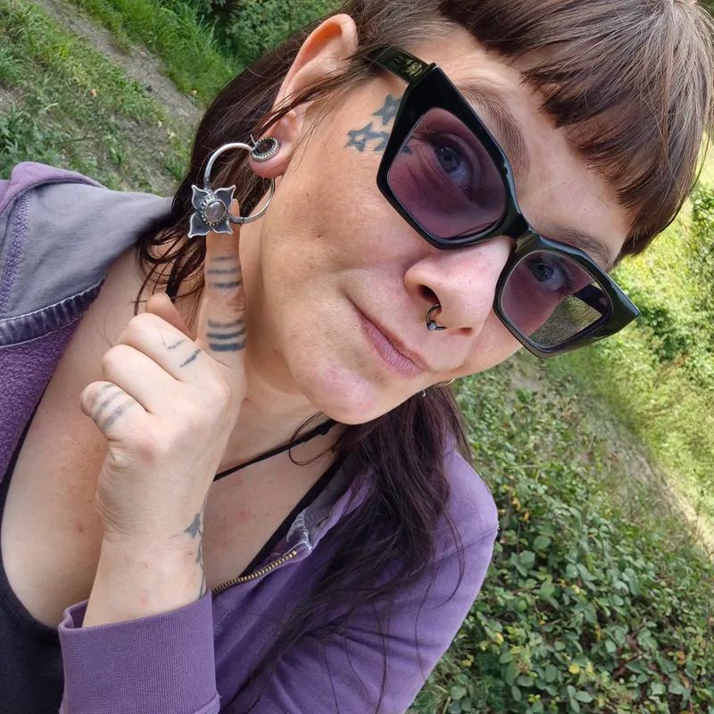 Créoles Fleurs, bijou gothique fait main (3)