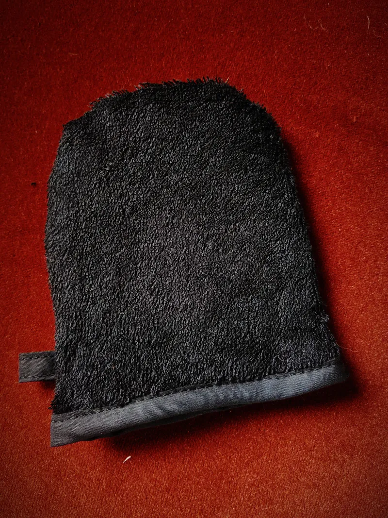 Gant démaquillant "Rituel de minuit" — 2