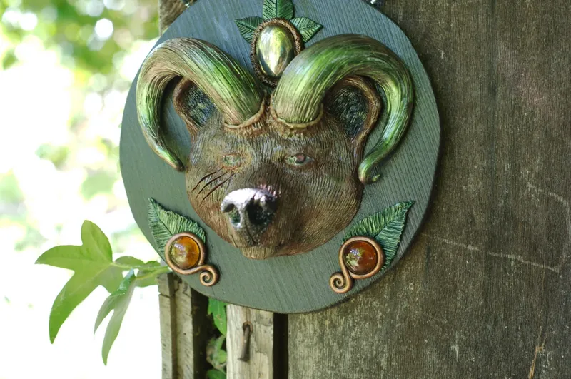 Le Gardien Ours, décoration gothique faite main