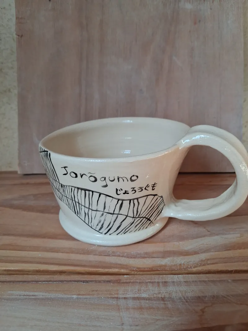 Tasse Jorõgumo, décoration gothique faite main (3)
