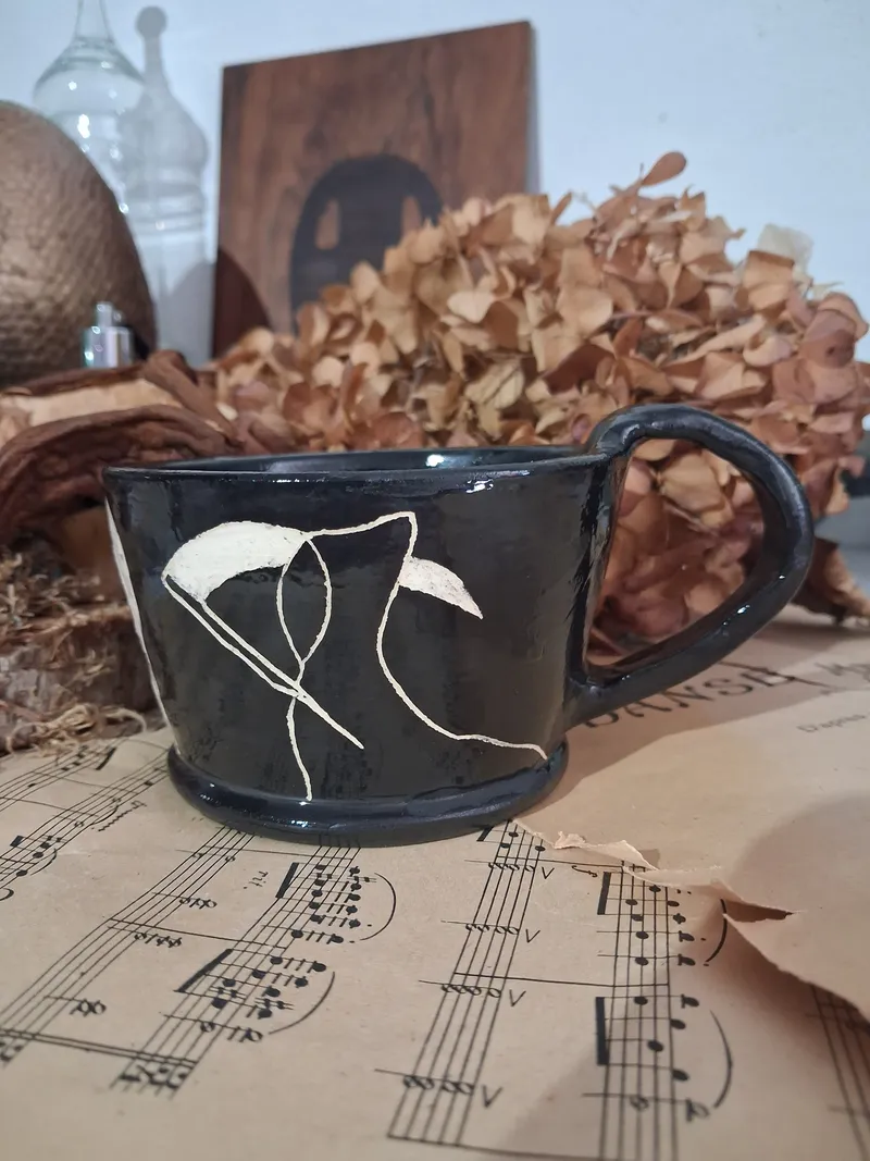 Tasse Petite Mort, décoration gothique faite main