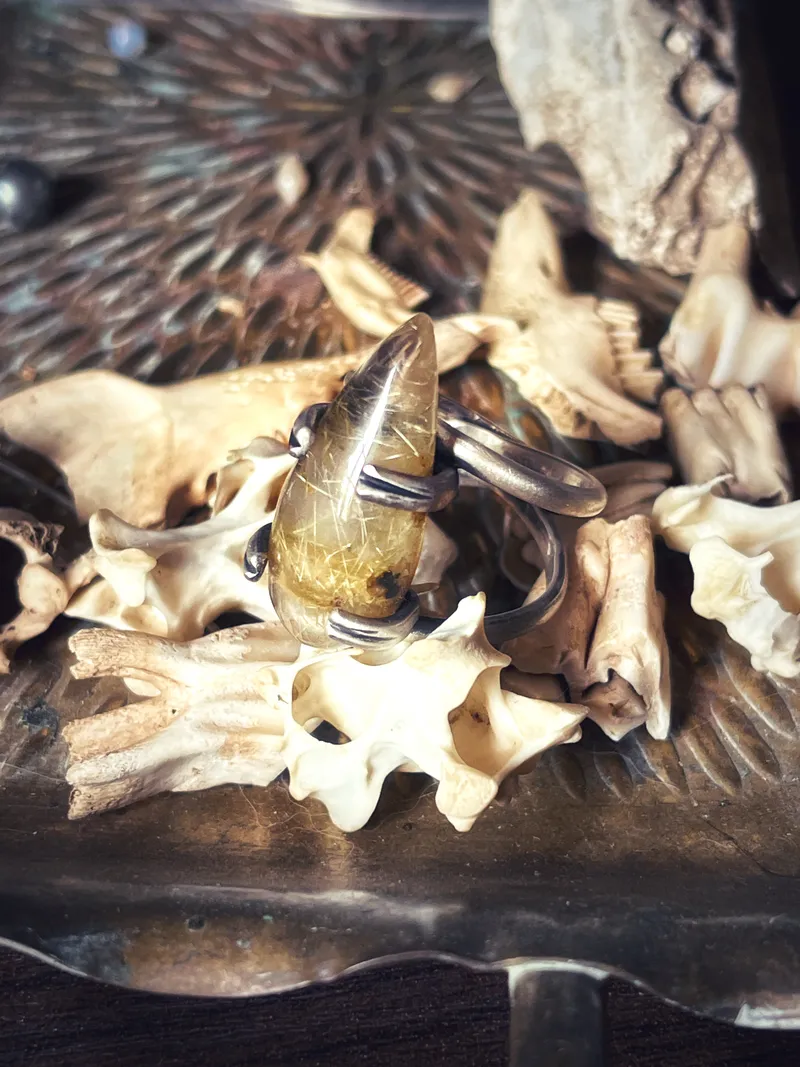✨Ourse ✨, handmade gothic jewelry