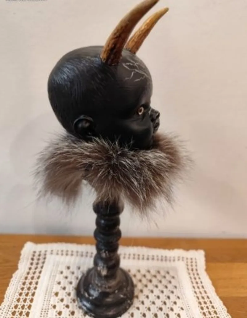 Tête de poupon customisée – Pièce unique — 3