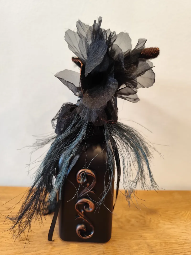 Bouteille décorative – Sorcière baroque & dentelles anciennes, décoration gothique faite main (3)