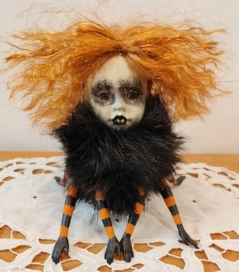 Créature Arachnéenne Gothique – Pièce Artisanale Unique, décoration gothique faite main